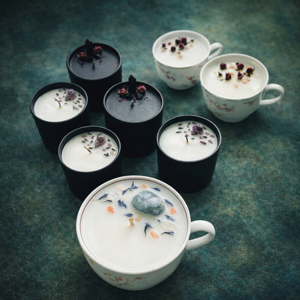 Atgimusio Porceliano Žvakės